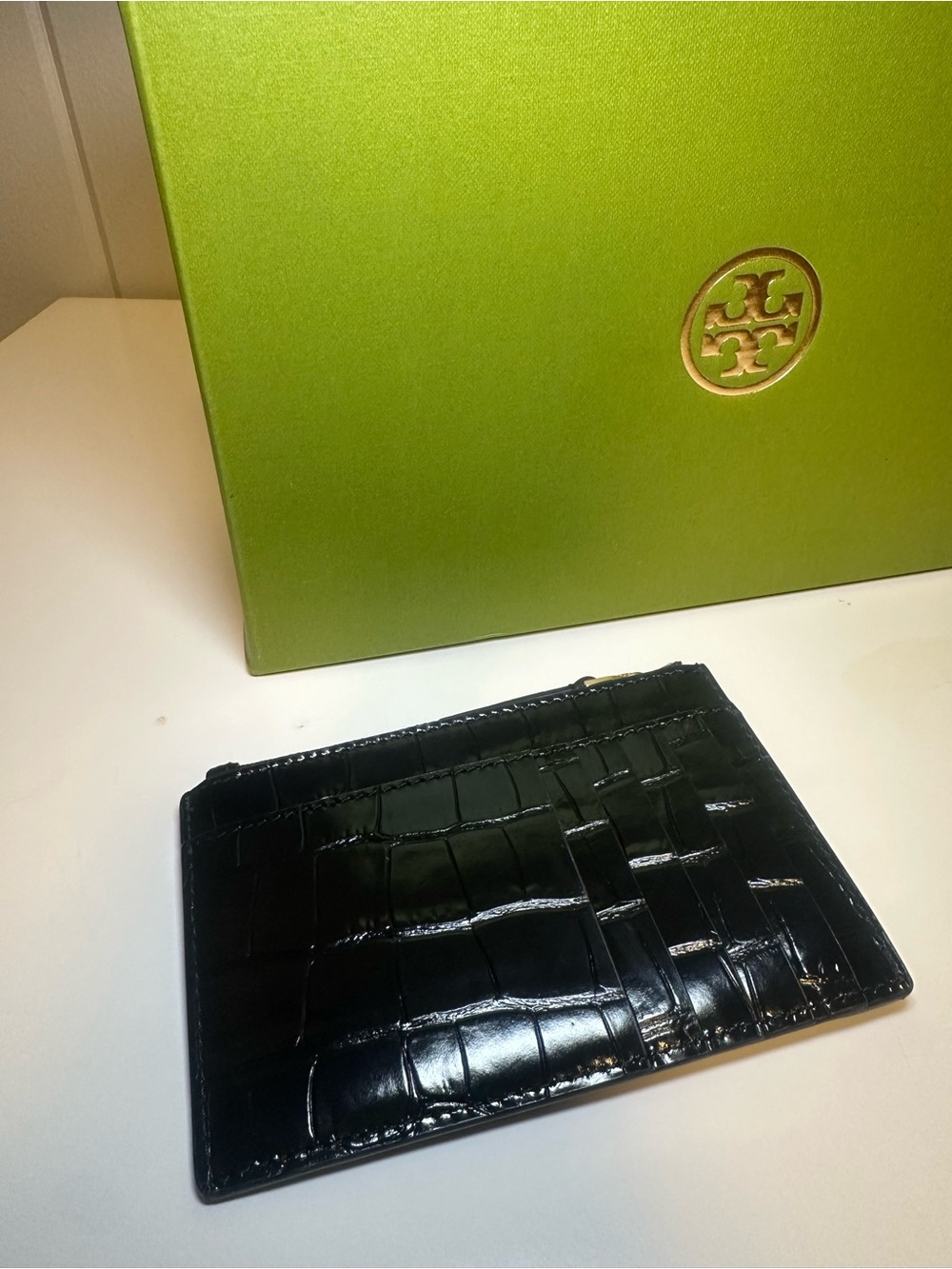 Tory Burch Britten Zip Card Case - Picture 3 of 5